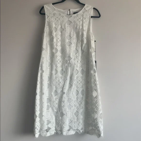 Tommy Hilfiger Women's Dress White Ivory Size 12 Sheath Lace Mesh